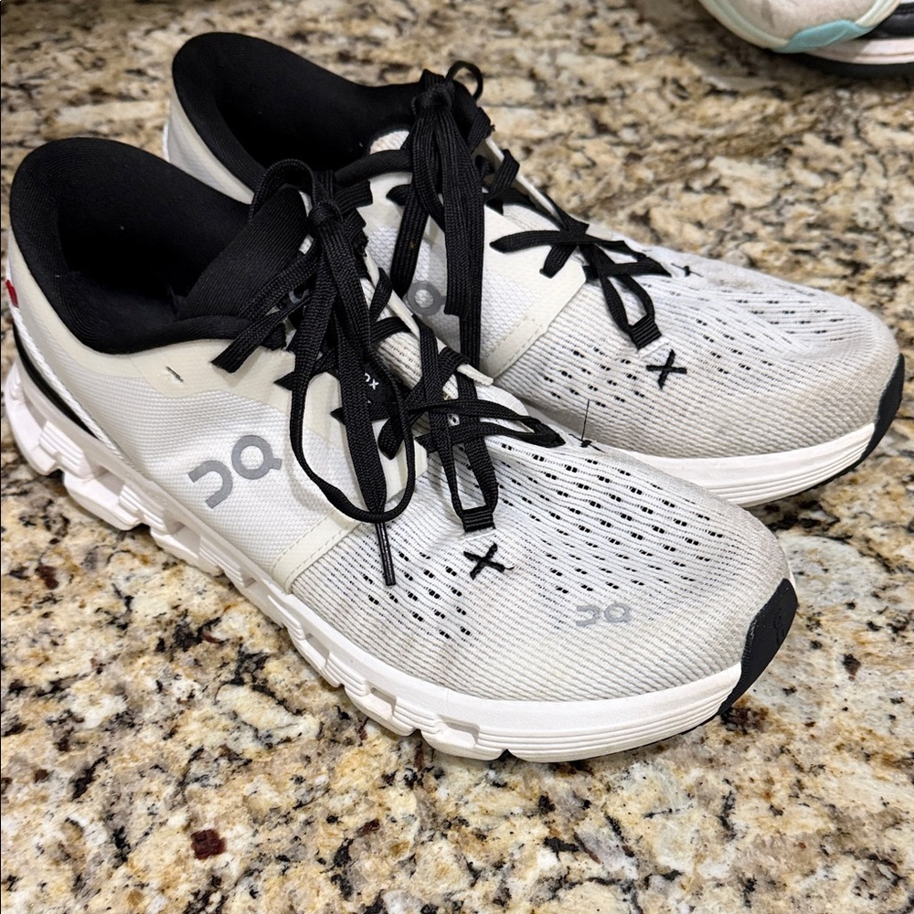 On Running Men's Black and White Athletic Shoes